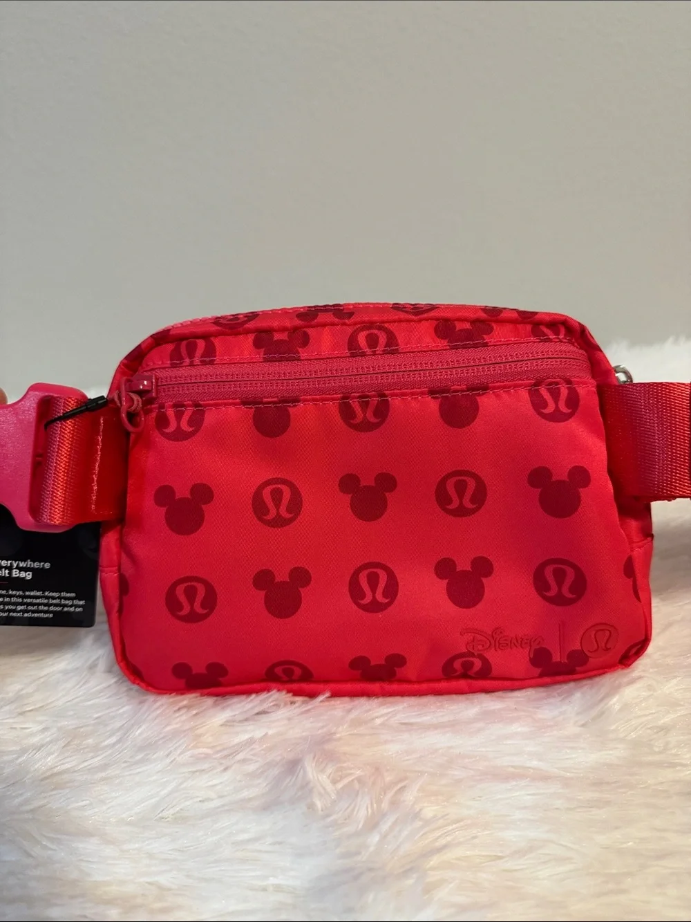 Lululemon Everywhere Belt Bag *Disney